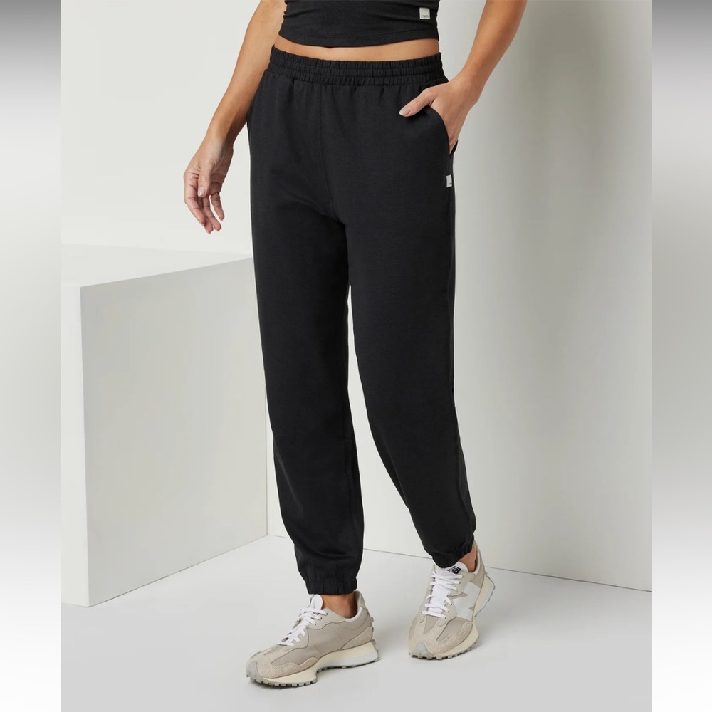 Vuori Boyfriend Sweatpant Size XXL Black Heather